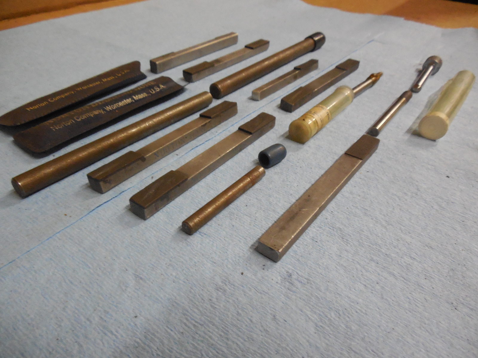 LOT OF USED NORTON & OTHER DIAMOND HONE STICKS & WHEEL DRESSER ITEMS