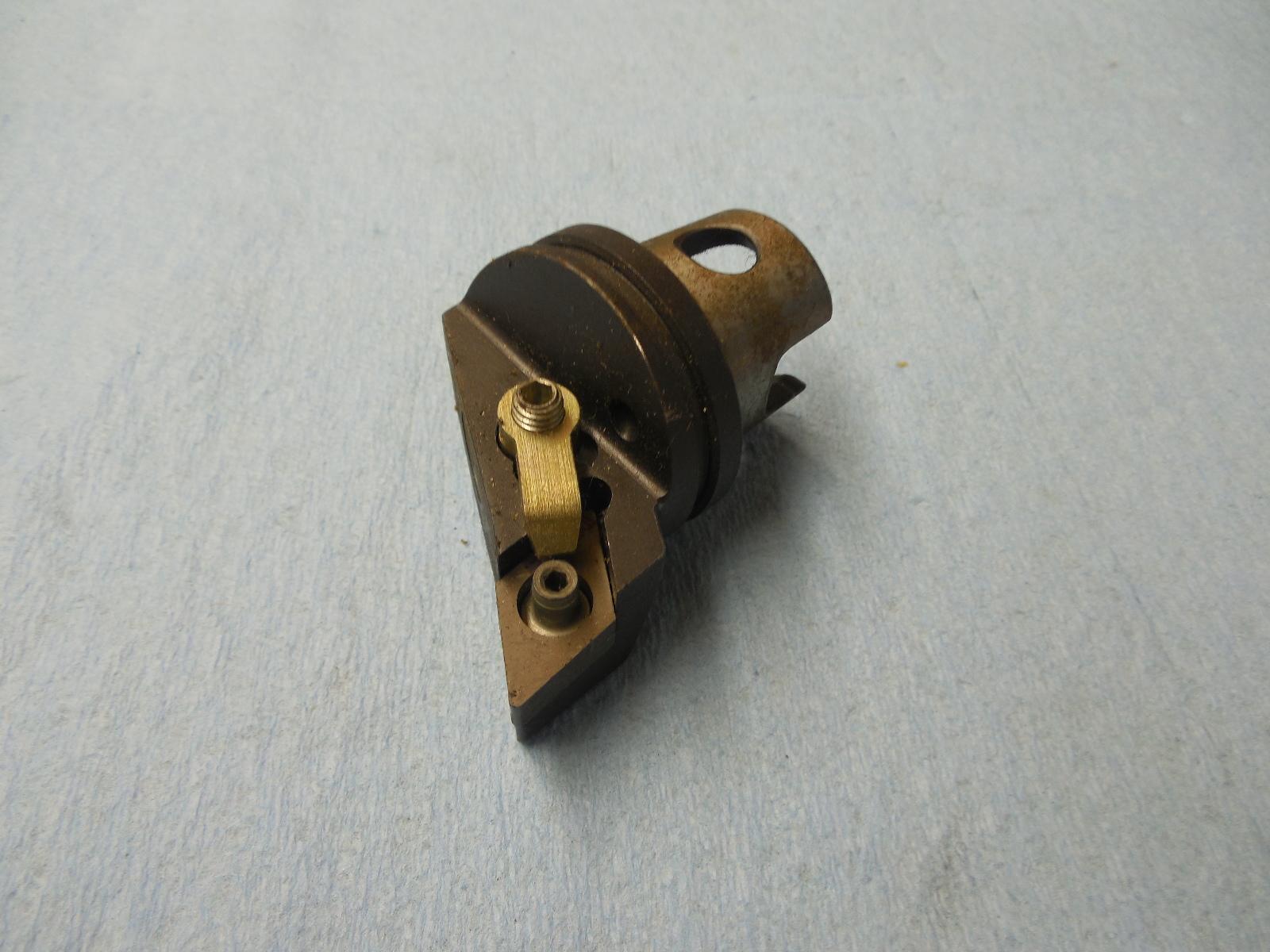 KENNAMETAL KM40 MDJNR4 KEN LOC TOOL HOLDER INDEXABLE MACHINE SHOP