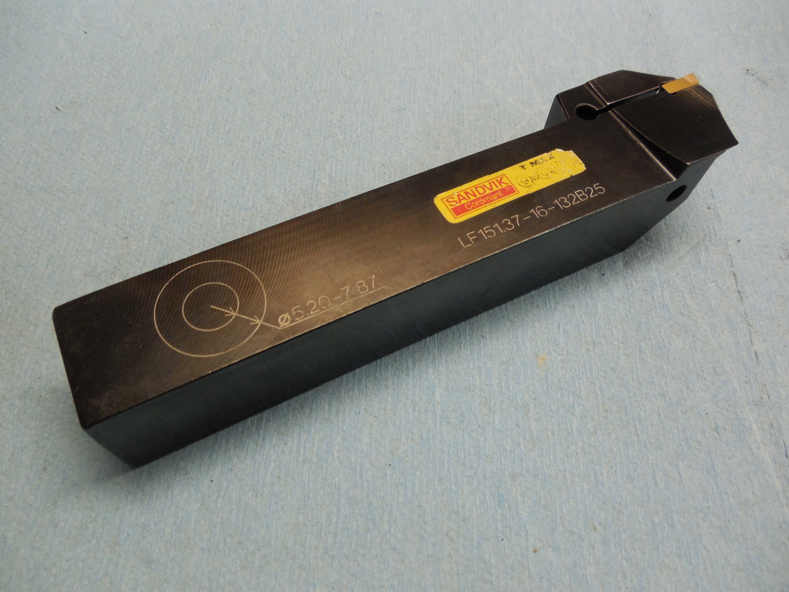 SANDVIK COROMANT LF151.37 16 132B25 PARTING / GROOVING TOOL 1