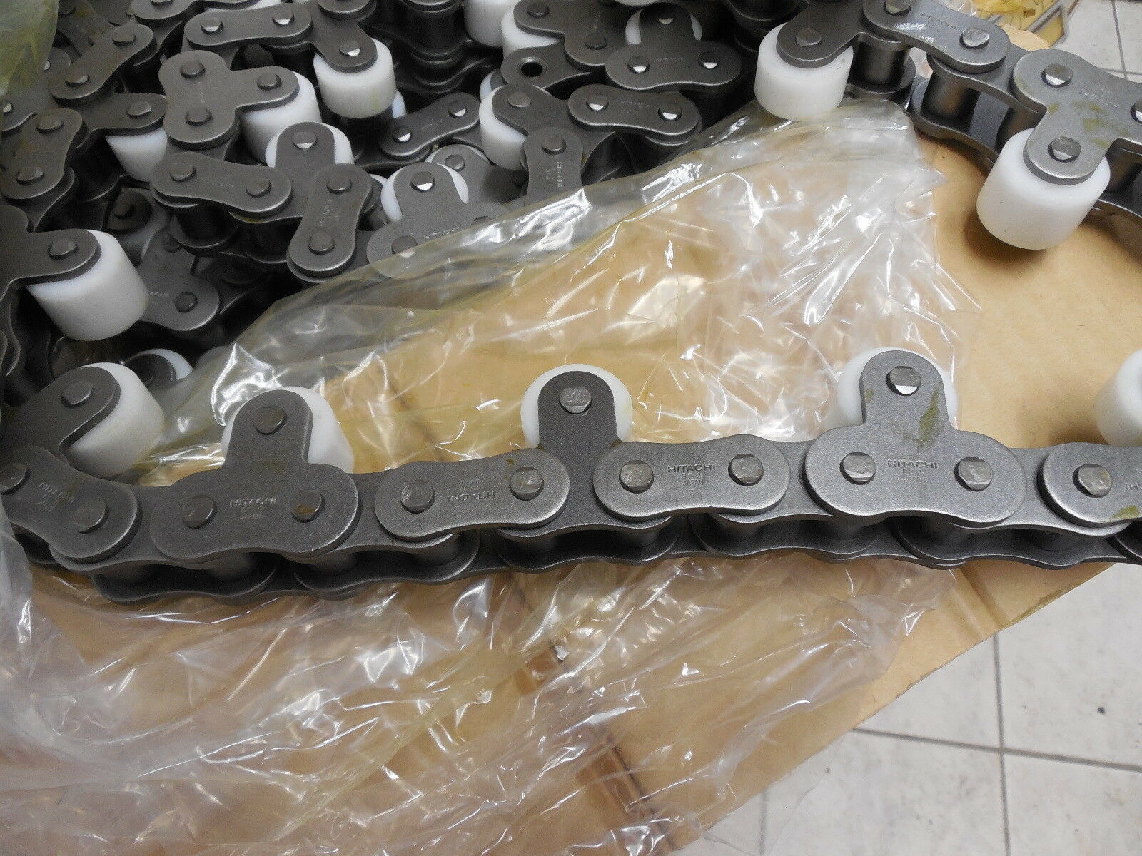 2PCS 10 FEET LONG HITACHI 80TR 3 IN TOP ROLLER CHAIN WITH PLASTIC