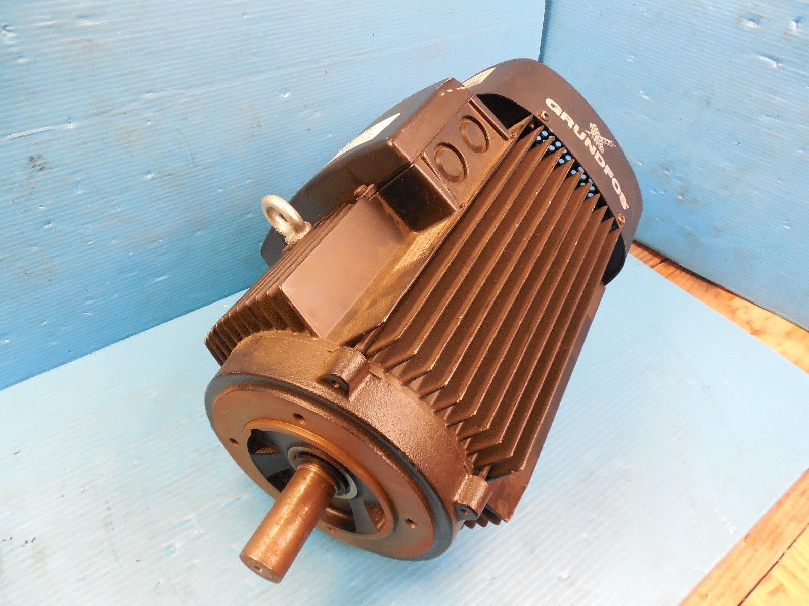 GRUNDFOS PUMP MOTOR 112 MB2 - 28FT130-B COOLANT 60 HZ 85325713 IP 55 CL ...