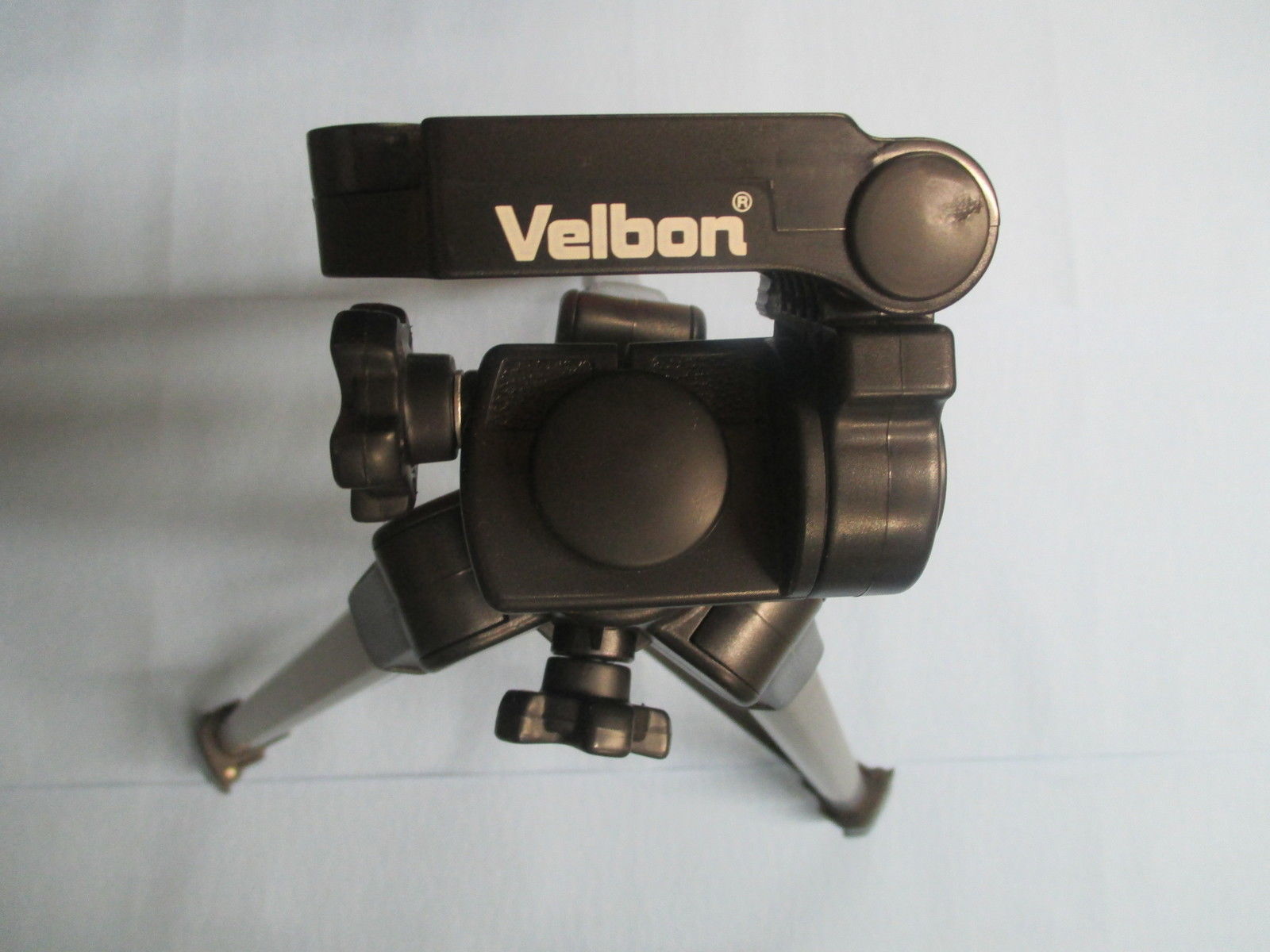 VELBON T 3500 LIGHT WEIGHT PHOTO VIDEO TRIPOD 3 WAY PIN HEADT3500