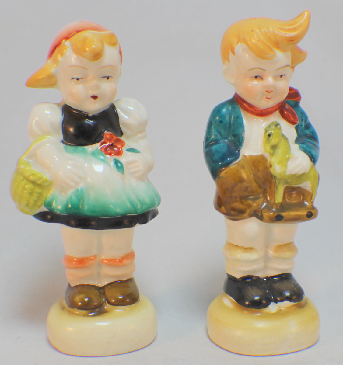 Occupied Japan Made in Little Boy and Girl S & P Salt and Pepper