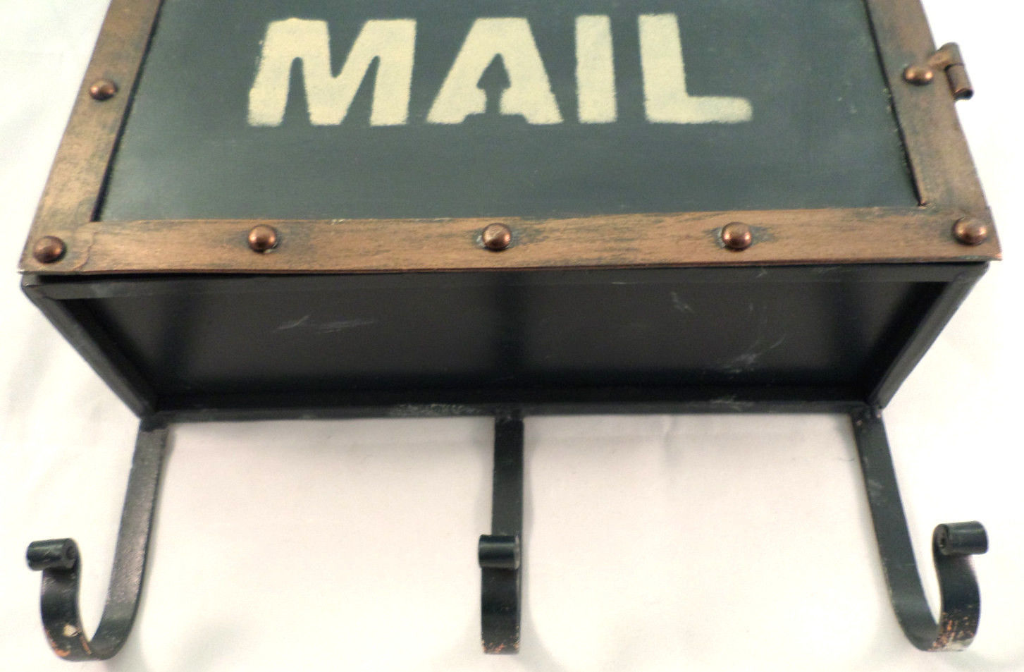 New Black Metal Mailbox Style Key Holder Wall Organizer w/ Hooks