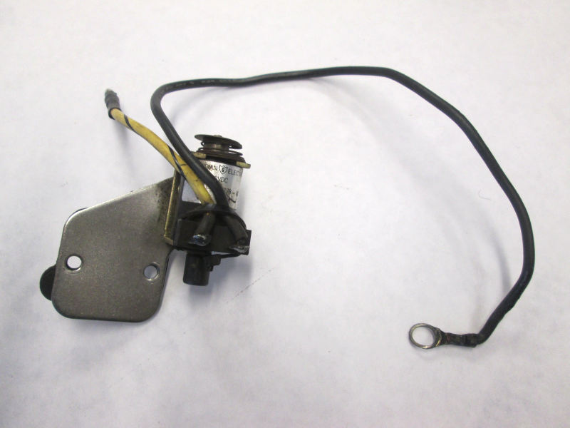 1395823433 Mercury Mariner Outboard Electric Choke Solenoid 823433 eBay