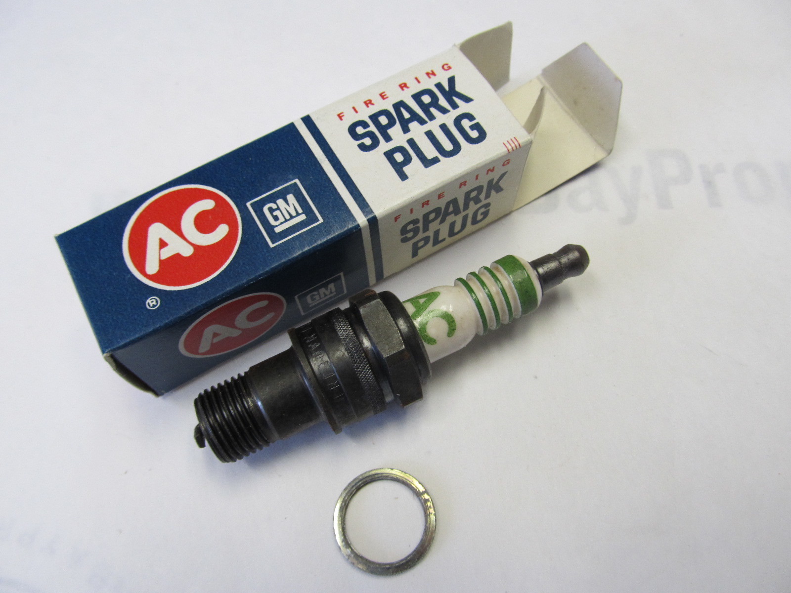 45L 1559483 AC GM Fire Ring Engine Spark Plug Green Bay Propeller & Marine LLC