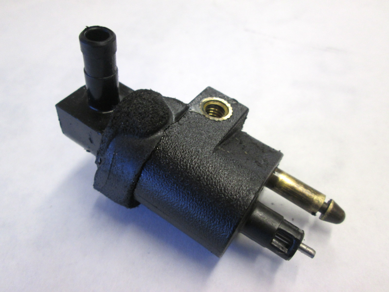 2215781A 9 Mercury Mariner Fuel Connector Kit Outboard 18, 20, 25 Hp
