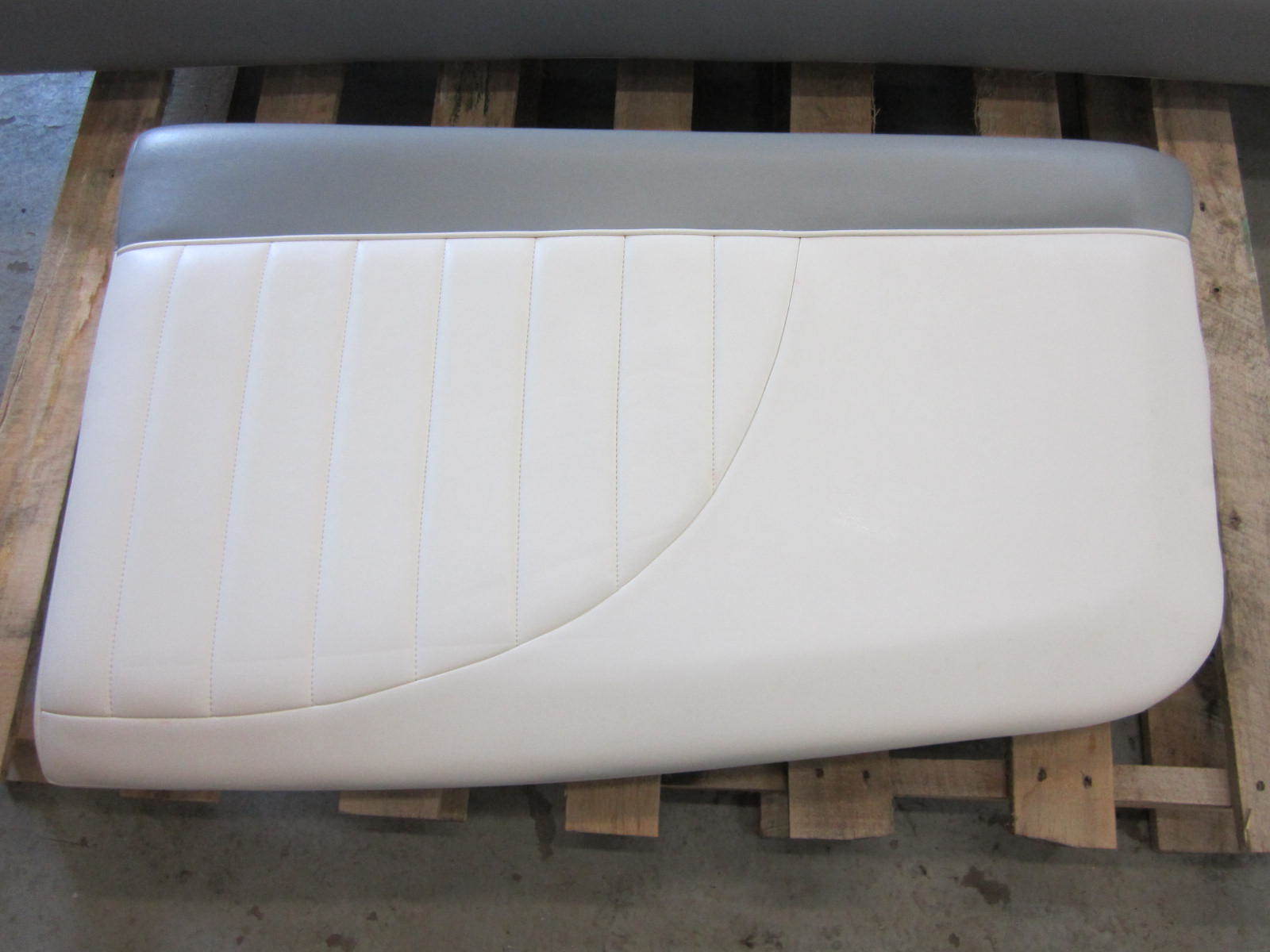 used boat cushions for sale mastercraft ski boat seat cushion white grey ebay used boat cushions for sale mastercraft ski boat seat cushion white grey ebay