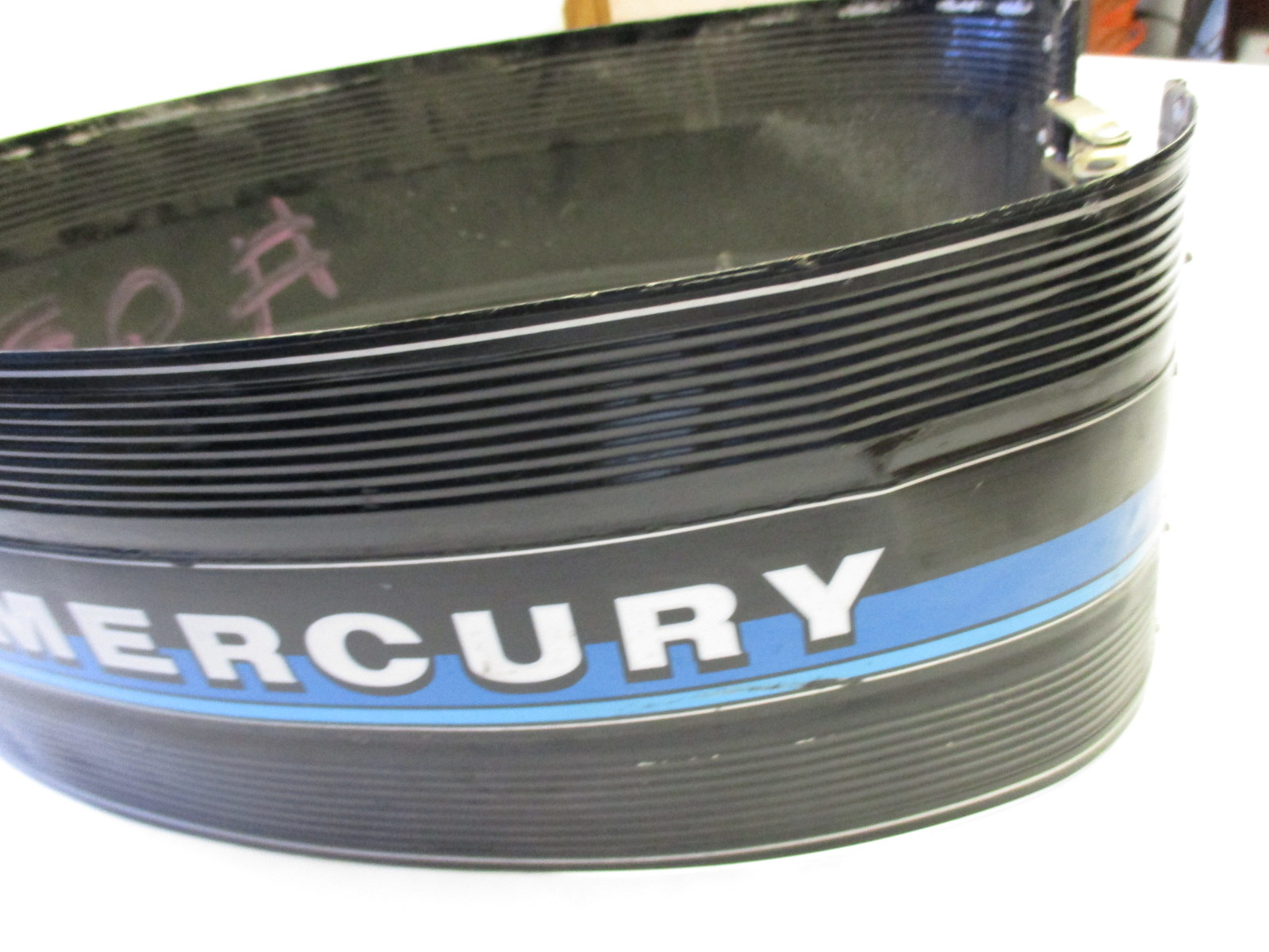 Mercury Outboard Motor Wrap Around Cowling 20 Hp Blue Stripe Green