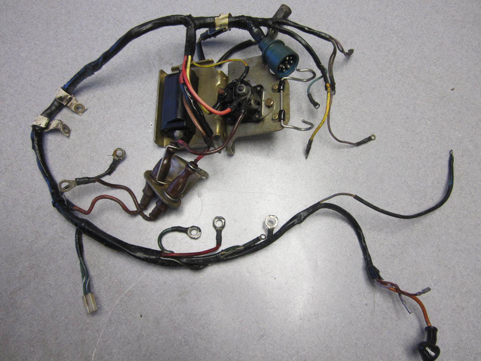 983446 OMC Stringer Stern Drive Engine Wire Harness 1984-1985 | Green