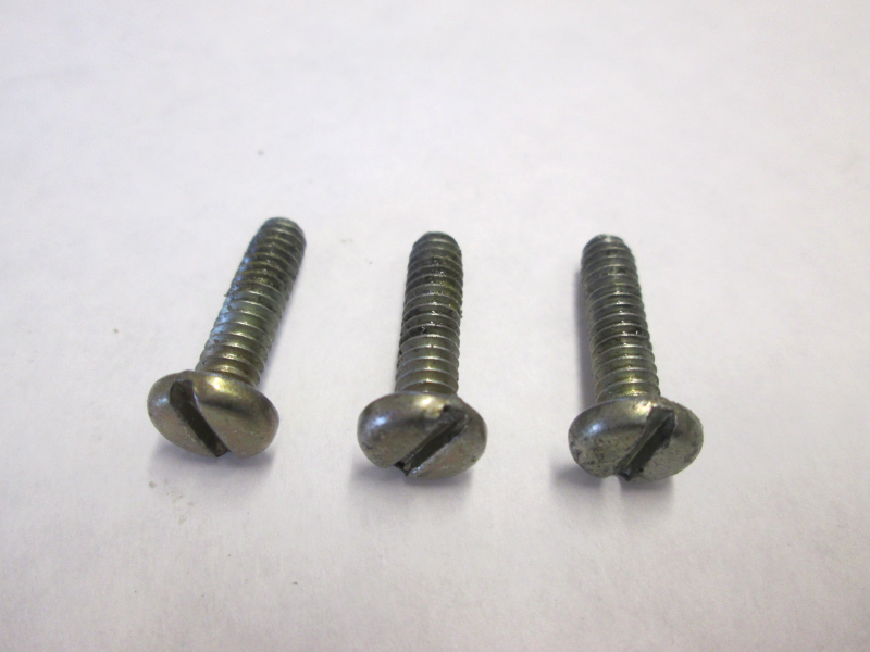 0323044 323044 Johnson Evinrude Base to Carburetor Screws (3)