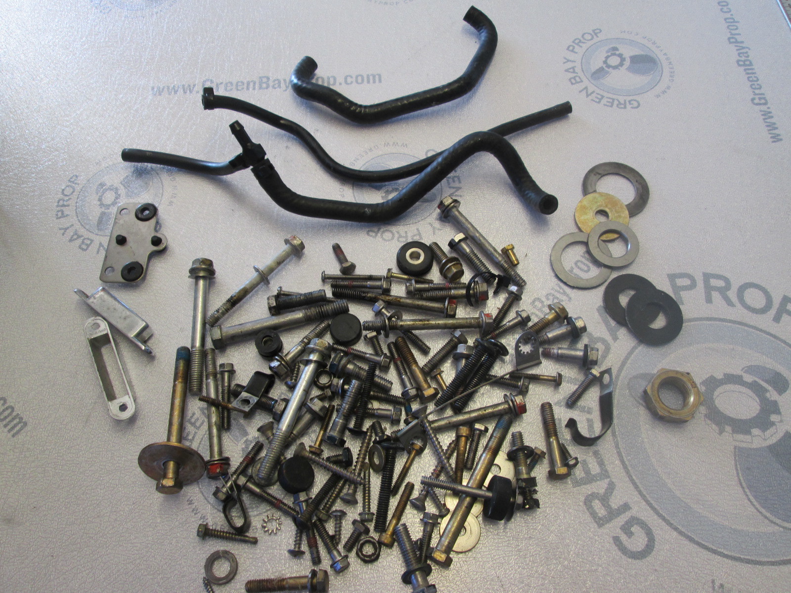 0329267 329267 Nuts Bolts Screws Hoses Washers Evinrude Green Bay