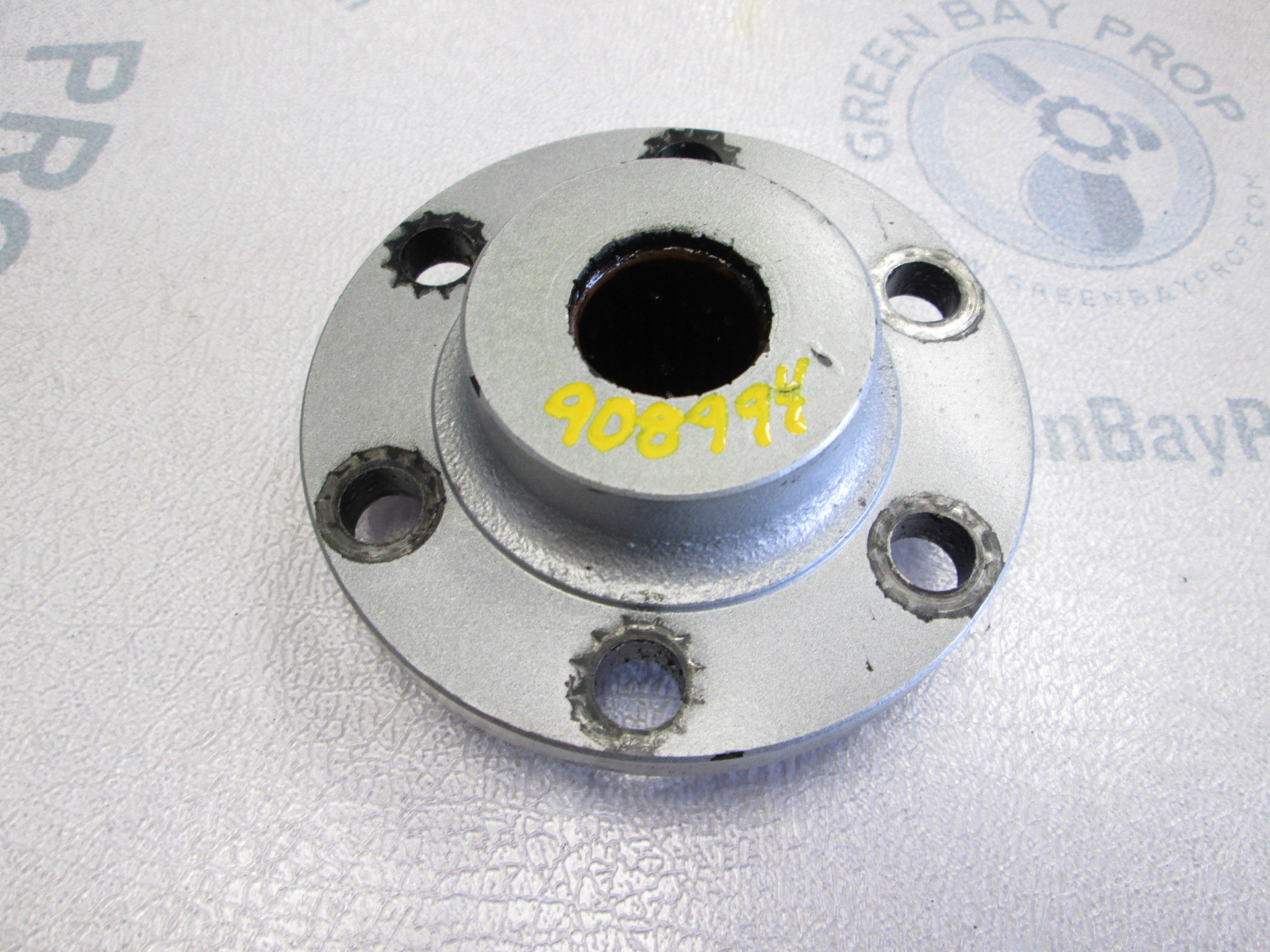 980994 OMC Chevy GM Stringer Flywheel Coupling Coupler 197685 Green