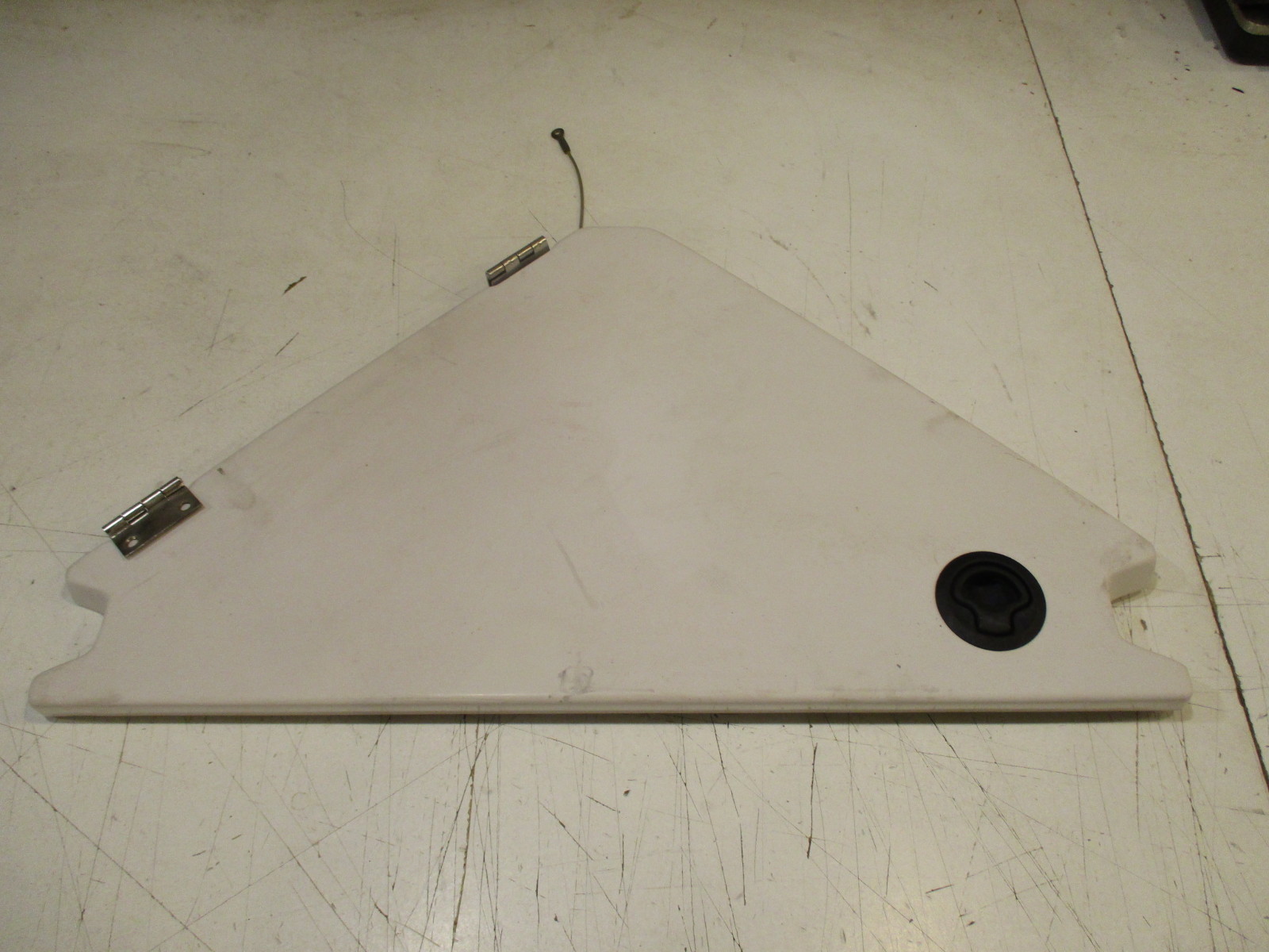 Four Winns Boat White Bow Anchor Storage Compartment Hatch Door Green