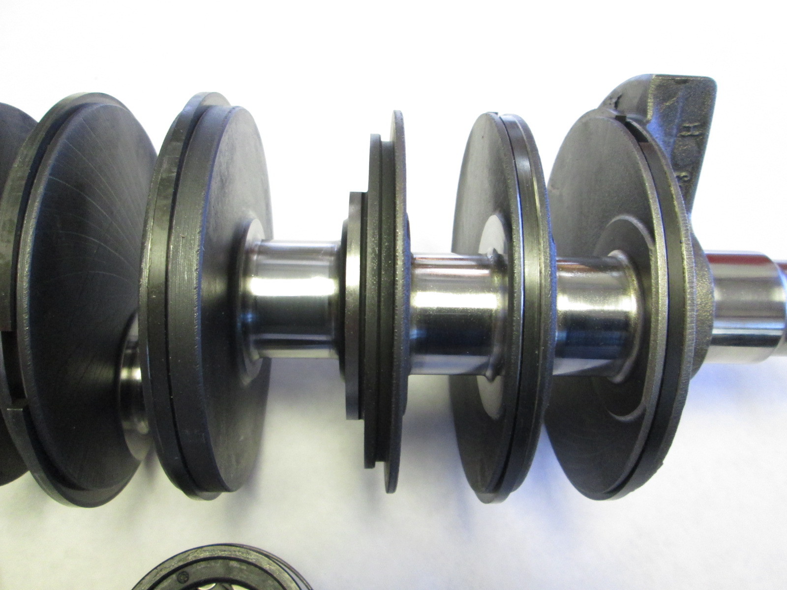 455850690T 2 Mercury Outboard Crankshaft Assembly 115200 Hp Green Bay Propeller & Marine LLC