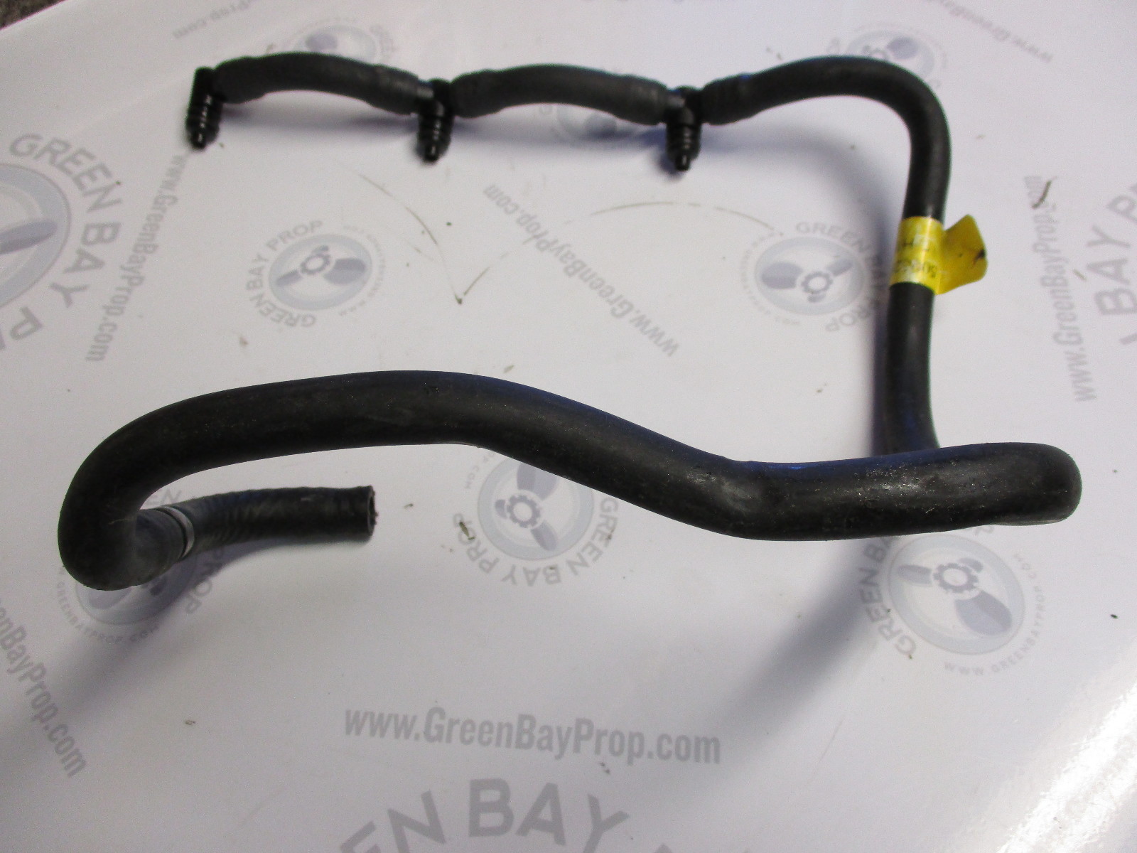 5006262 Evinrude Etec Fuel Injector Rail Assemble Supply Hose 200610