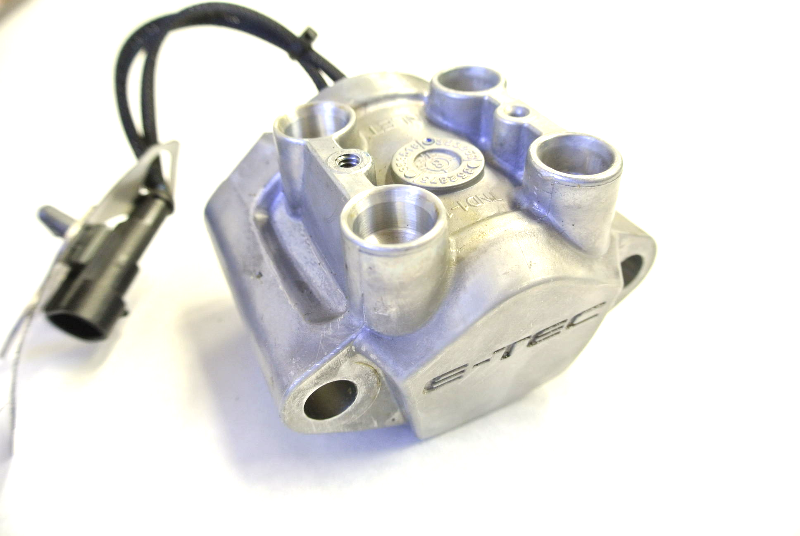 Inyector de combustible 5007585 5007764 Puerto Montaje Evinrude Johnson