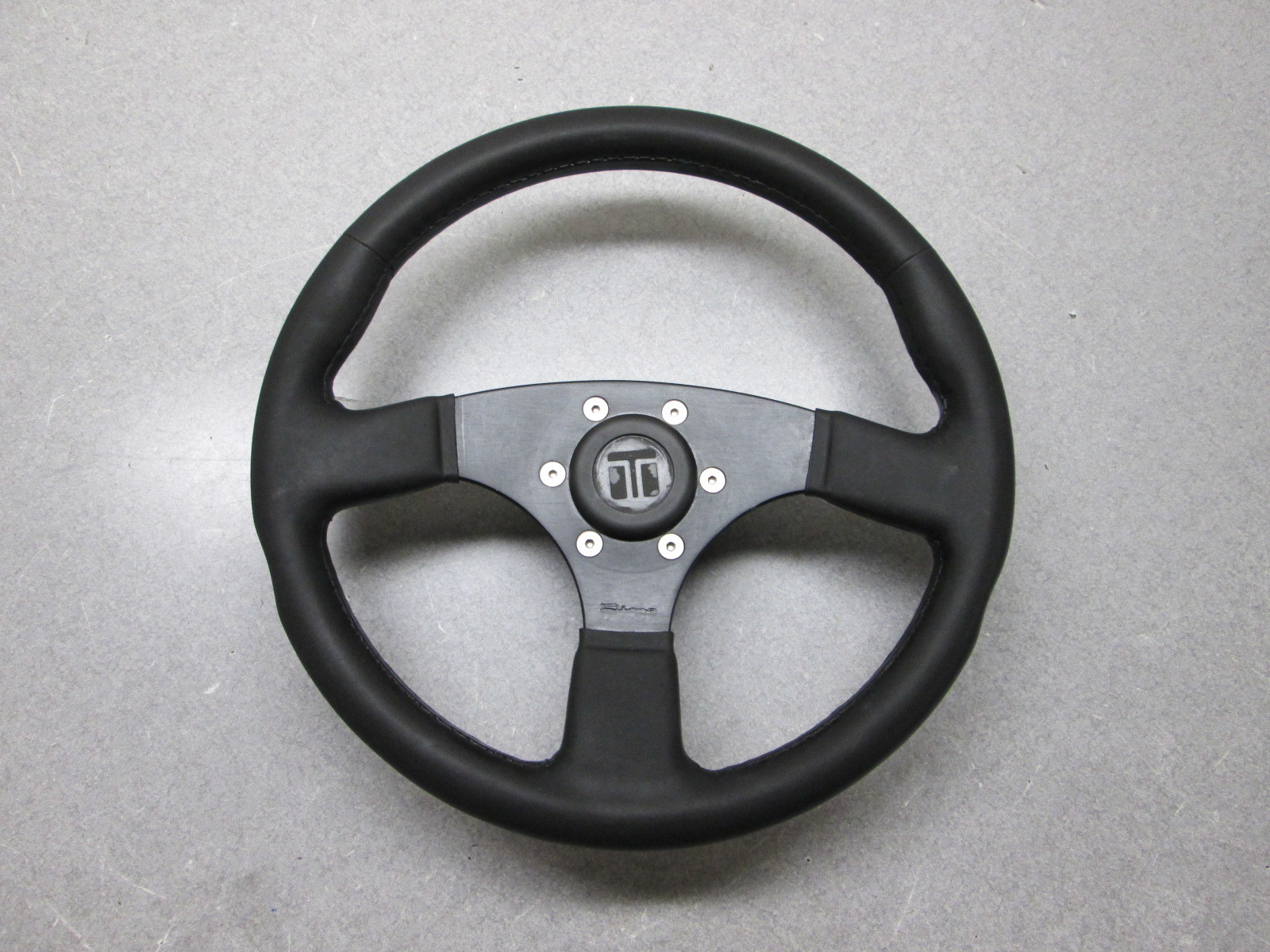 are boat steering wheels universal 1990 bayliner capri 13 5 quot dino boat steering wheel 3 are boat steering wheels universal 1990 bayliner capri 13 5 quot dino boat steering wheel 3