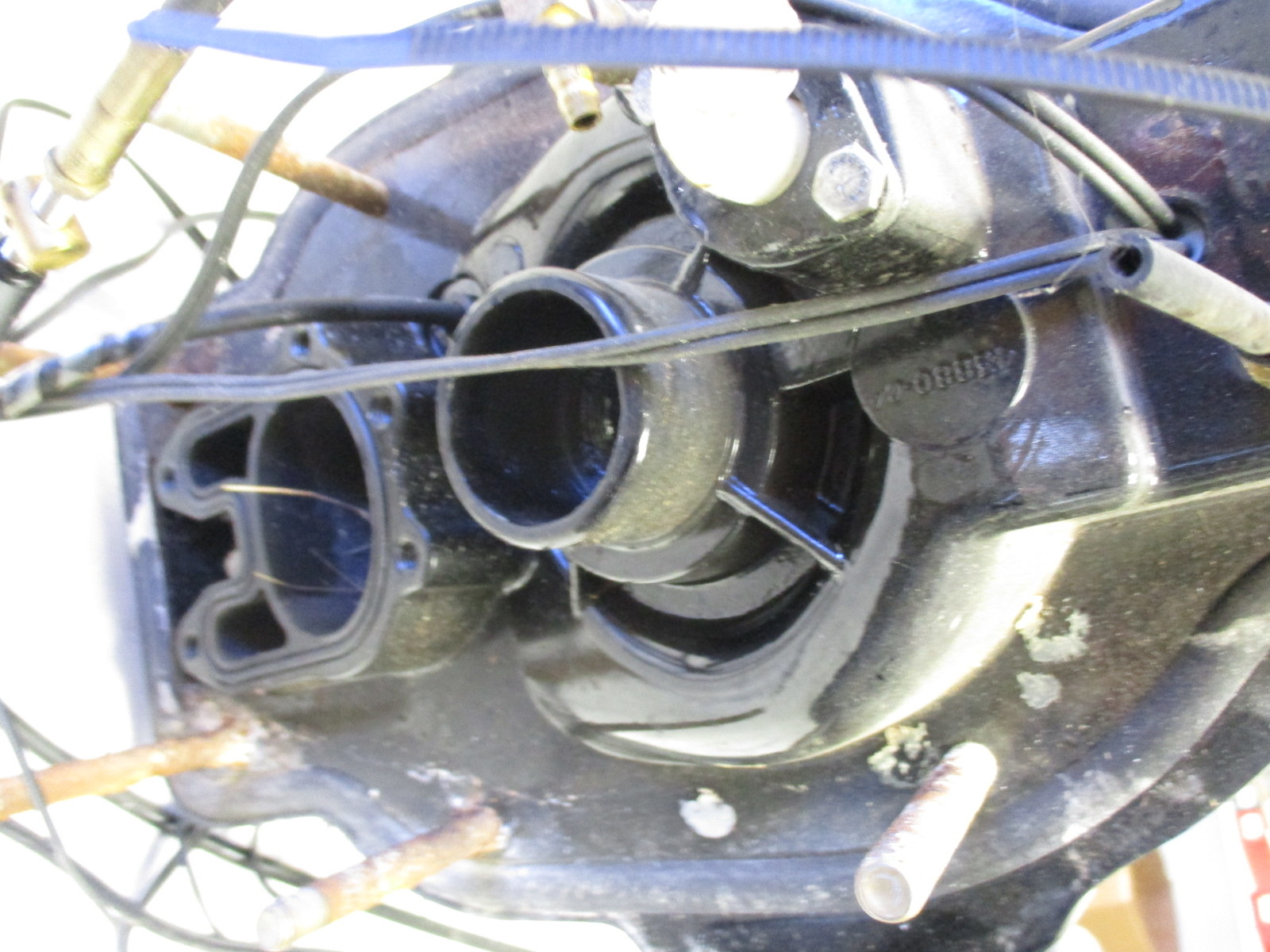 43881A11 Mercruiser Alpha One Gen II Gimbal & Bell Housing Assembly eBay