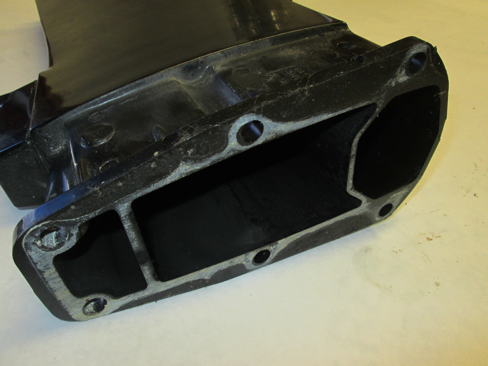 15919098A2 Mercury Mariner Outboard Drive Shaft Housing LONG 1825 Hp