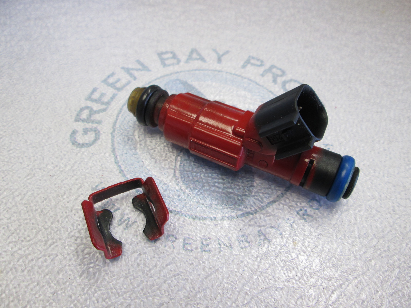 3858969 Volvo Penta SX 5.0 5.7 V8 Fuel Injector & Retainer Green Bay