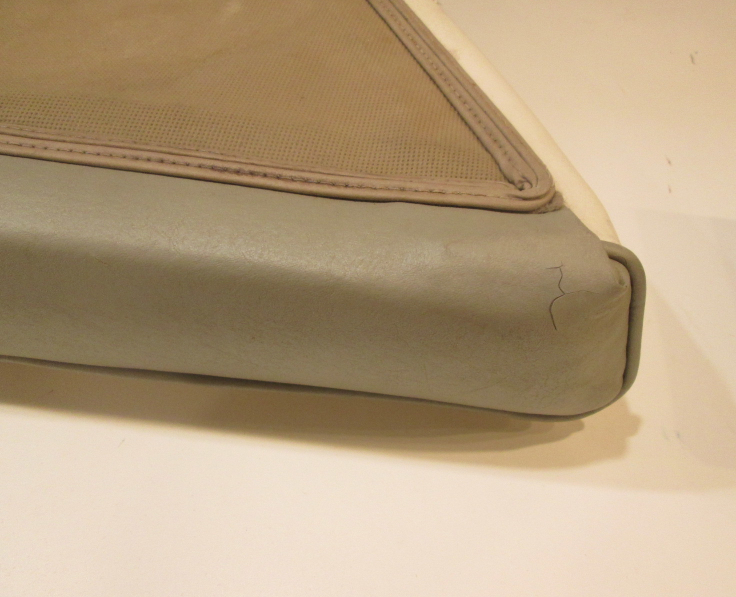 1995 Maxum Boat Vinyl Front Bow Seat Cushion