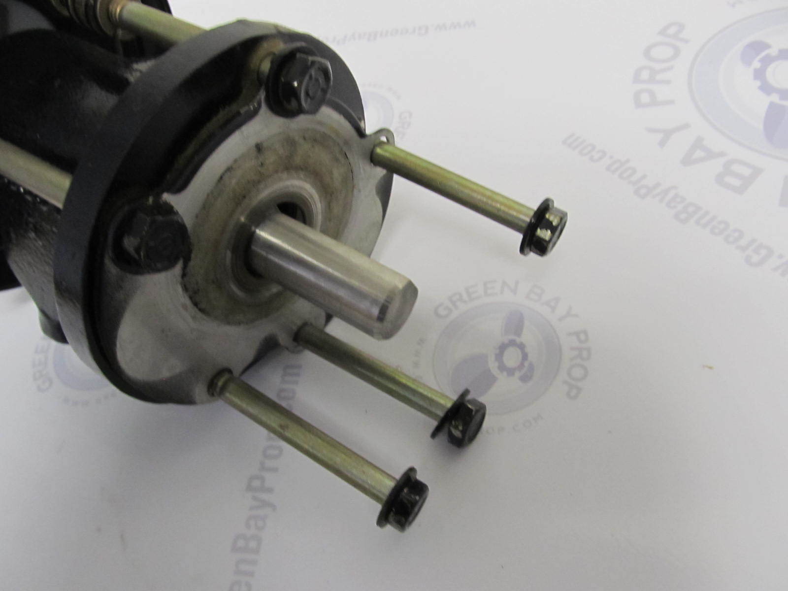 807151A8 Mercruiser Bravo V8 Stern Drive Sea Water Pump eBay