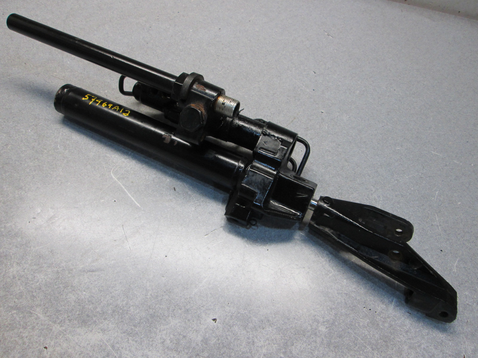 816458A1 57969A12 Mercruiser Stern Drive Power Steering Booster