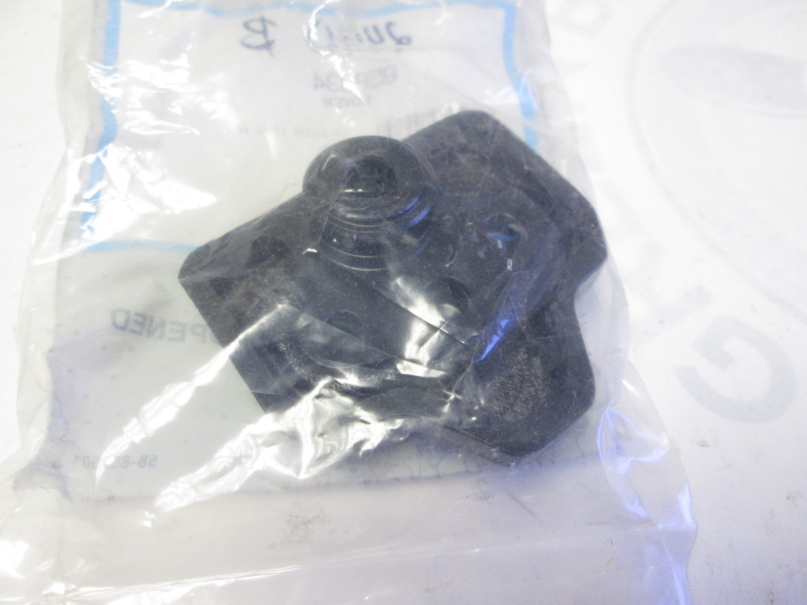 858934 Mercury Mariner 200250 Hp Outboard Lower Unit Shift Shaft Seal