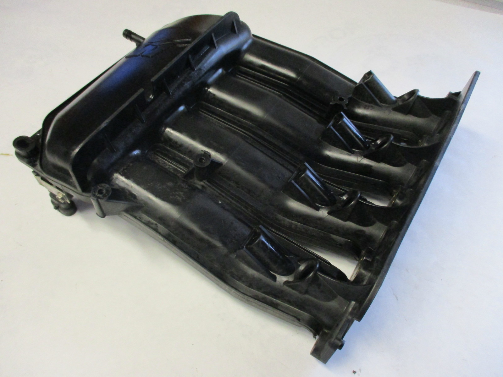 877829T Intake Manifold Assembly Mercury 4Stroke Mariner Outboard