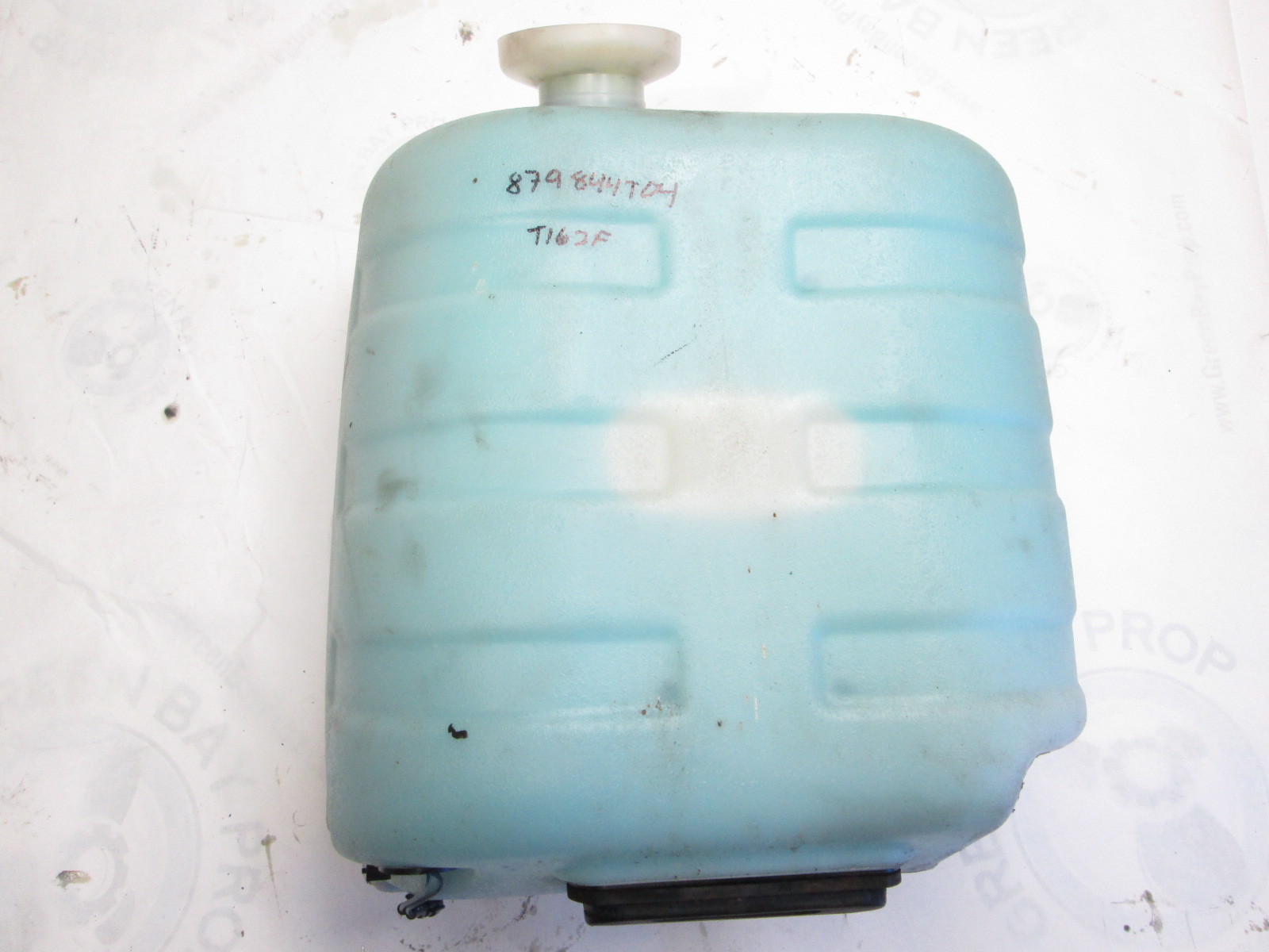 879844T04 Mercury Mariner Optimax DFI 75125 Hp 1.5L Outboard Oil Tank