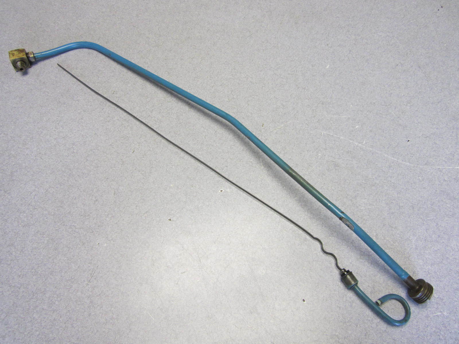 980369 3865665 OMC Chevy V8 Stringer Oil Tube & Dipstick Oil Gauge