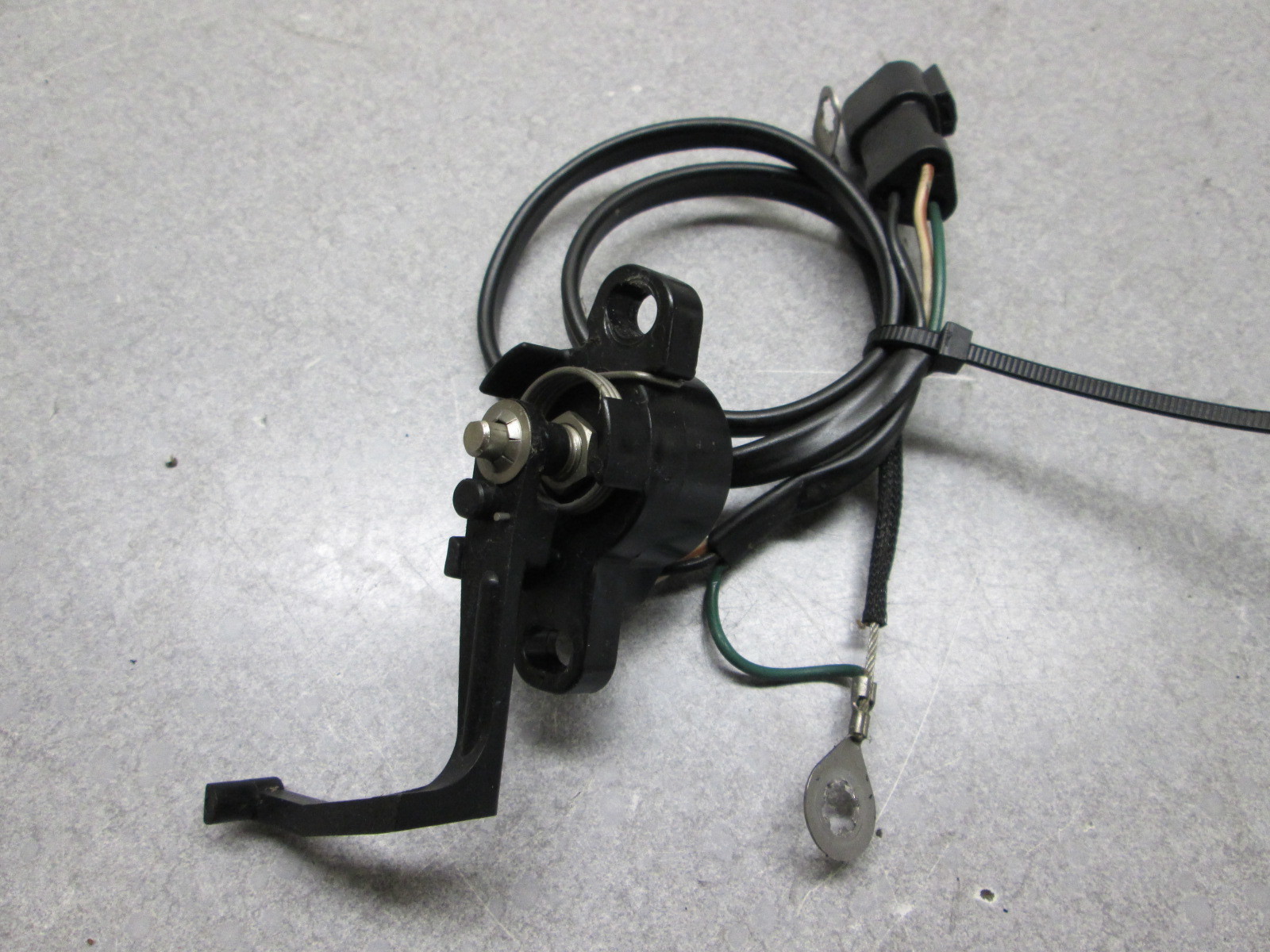 586160 Trim Sending Unit for Evinrude Johnson Ficht 75175 Hp Green