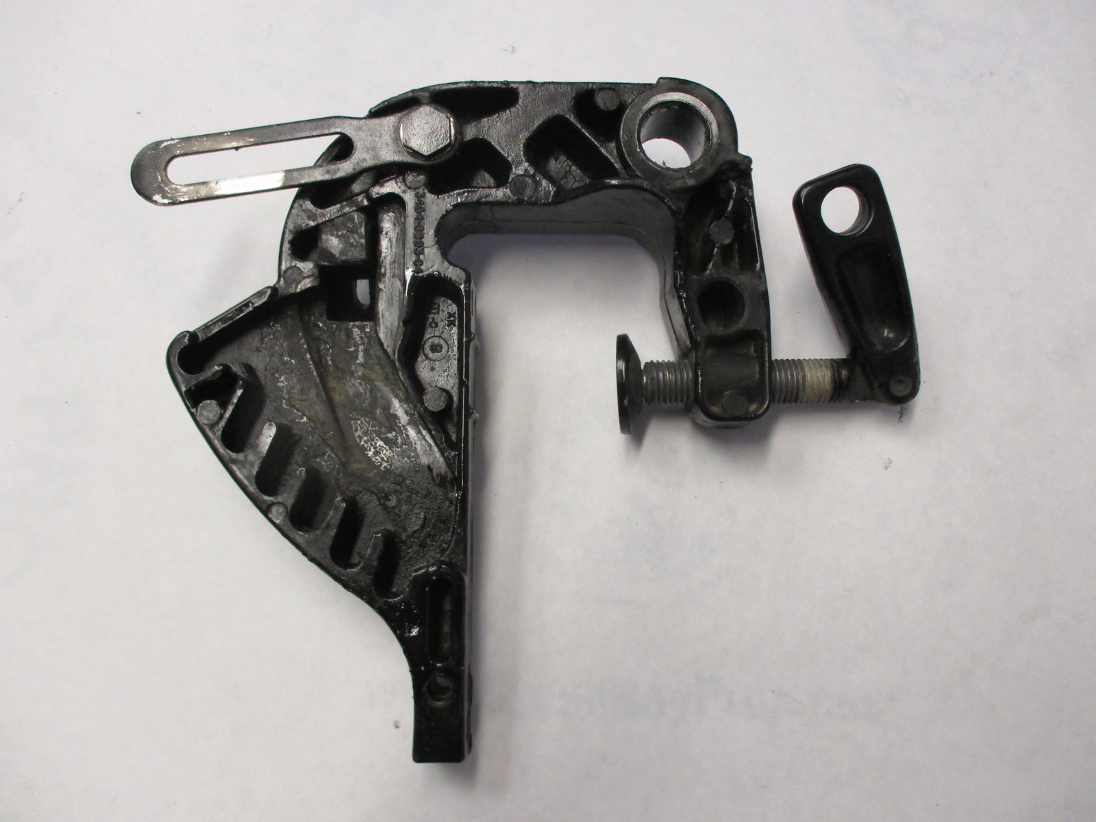 34048894A5 Port Side Clamp Transom Bracket for Mercury Mariner