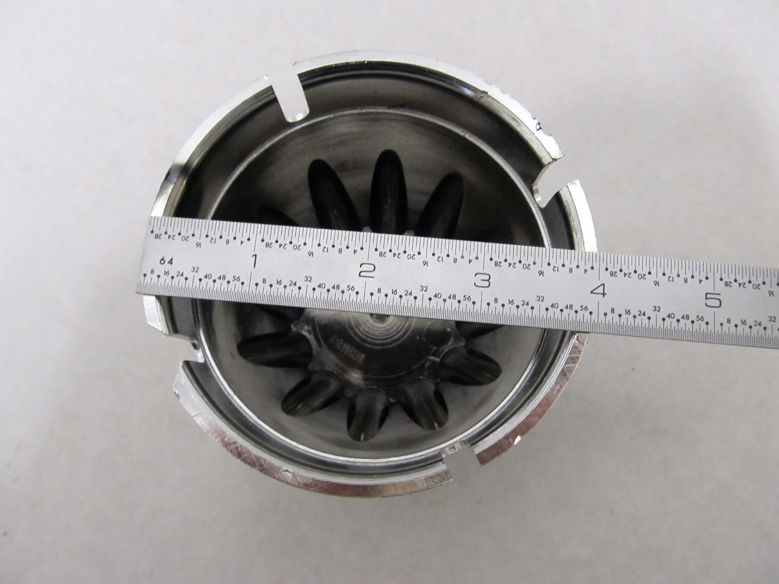 D&D Machine RV Boat Trailer Wheel Hub Center Plastic Cap 3.7" Green