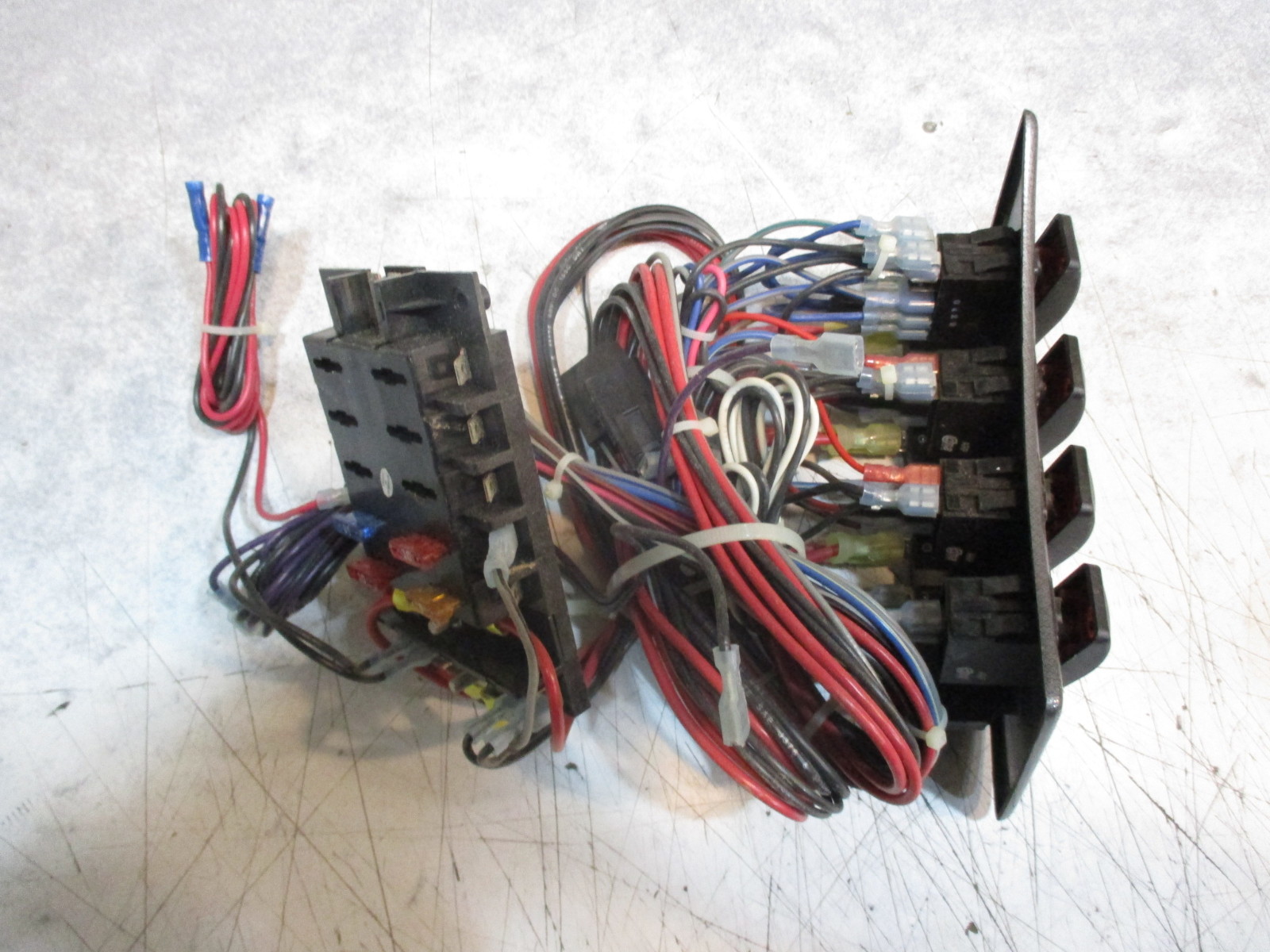 New NOS Marine Boat Dash Switch Panel and Fuse Block eBay