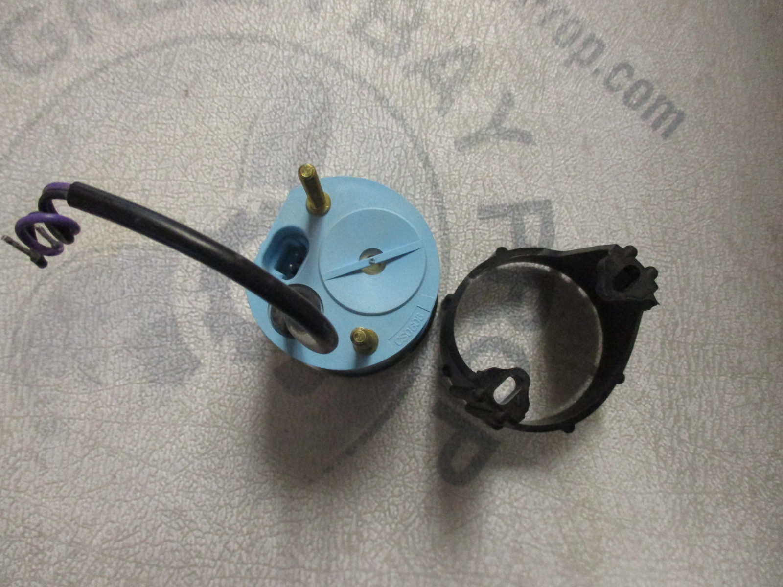 DS0107A Faria Marine Boat Digital Depth Finder Gauge 2" White/Gold eBay