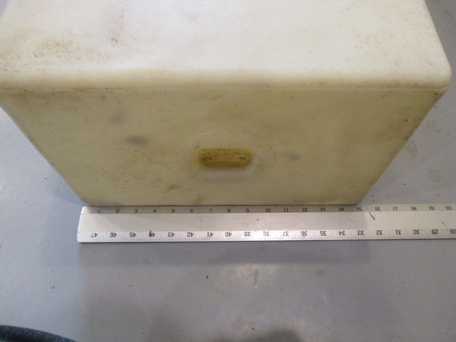 plastic tanks for boats marine plastic boat gas tank 37 quot x 15 25 quot x 10 5 quot 24 gal plastic tanks for boats marine plastic boat gas tank 37 quot x 15 25 quot x 10 5 quot 24 gal
