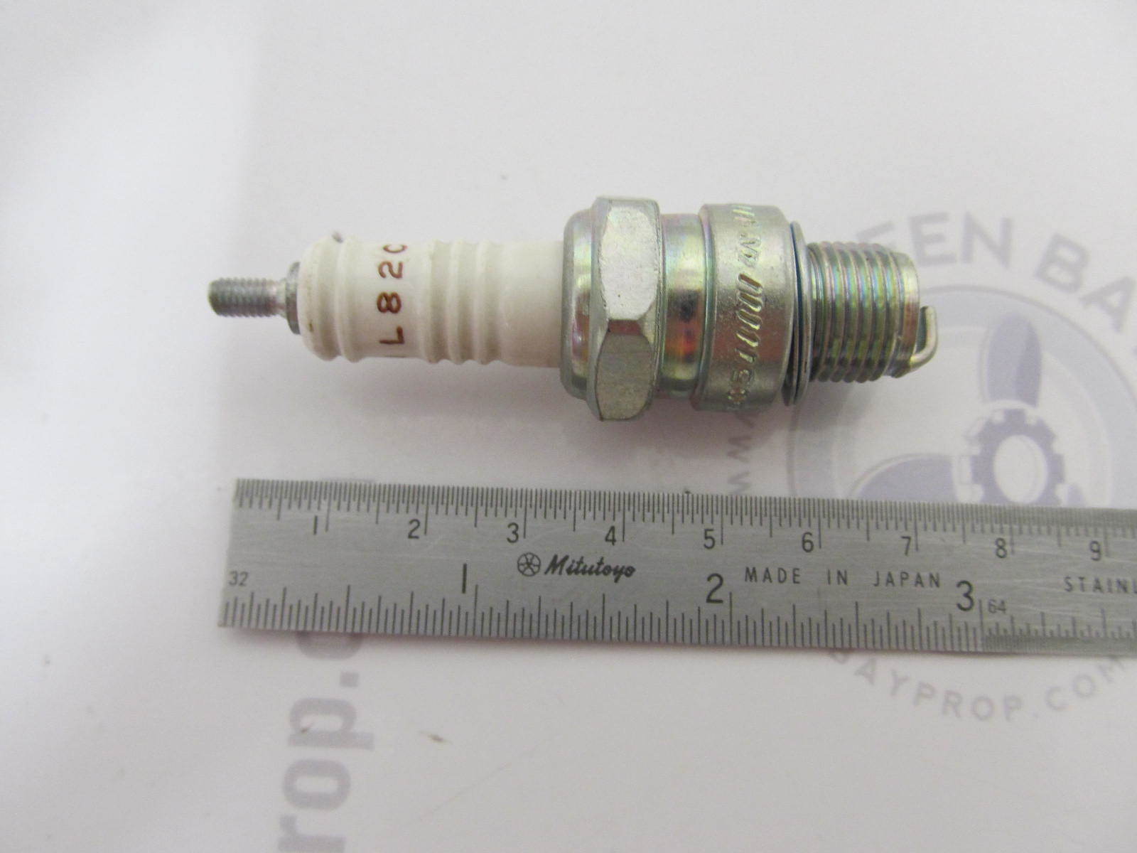 L82C Champion Fits Mercury Chrysler Outboard Marine Spark Plug Green Bay Propeller & Marine LLC