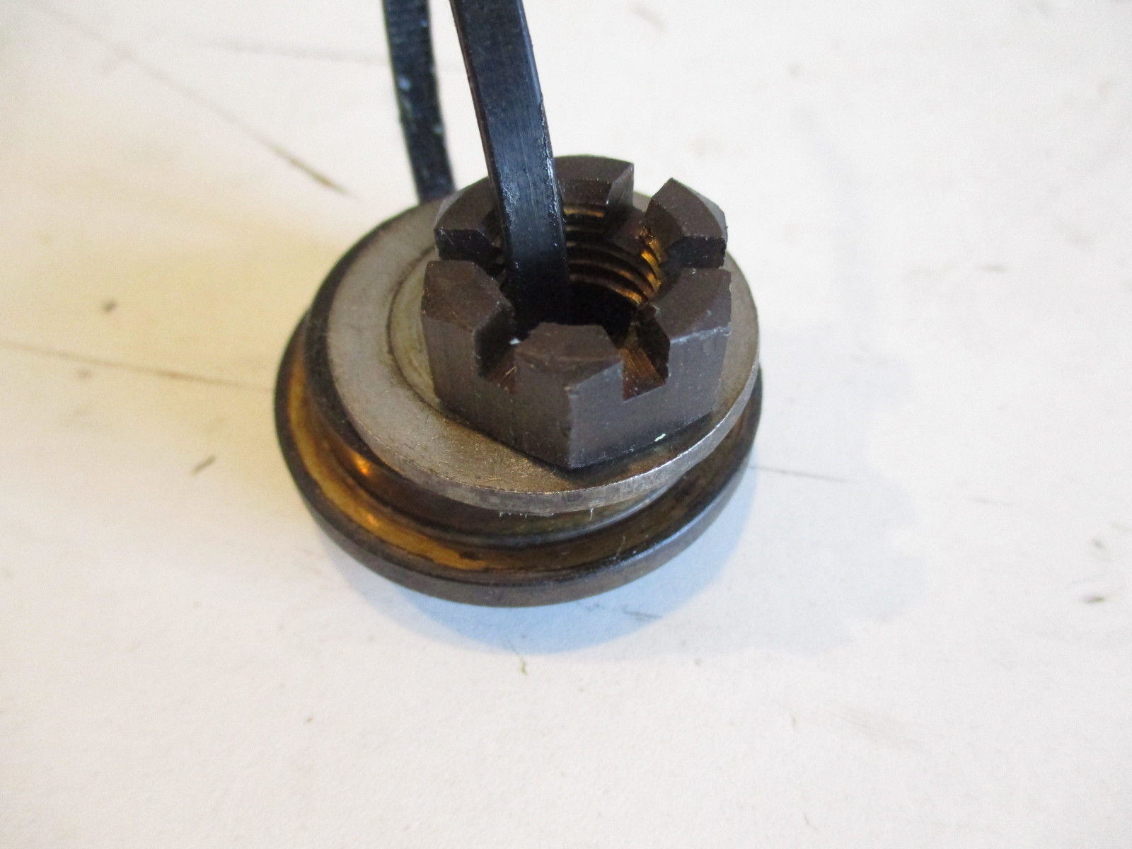 803743 12161402 11161471 Mercury Mariner Outboard Prop Mounting