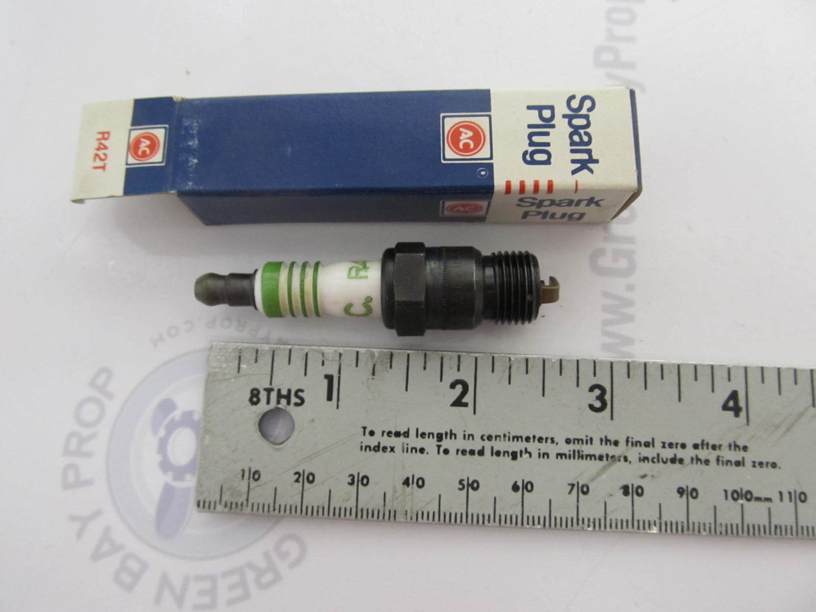 R42T ACDELCO GM Marine Engine Spark Plug for Mercruiser Hardin Volvo