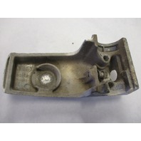 0323109 Lower Housing Mount Bracket Starboard Evinrude Johnson 20-35 1976-2005