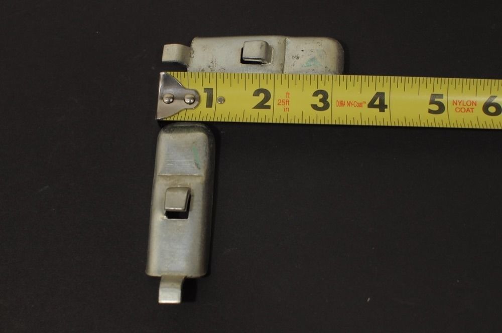 Lot of 50 shelf clips for Republic / Pacific / Frick Gallagher Shelving