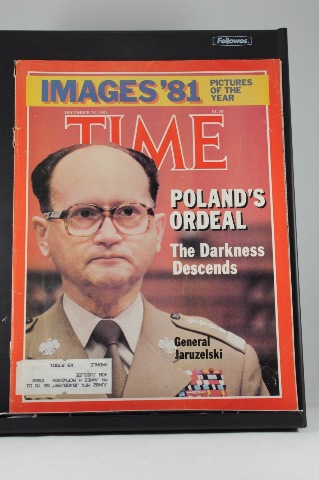 Time Magazine Dec 28 1981 Poland's Ordeal: Darkness Descentdes; Gen. Jaruzelski