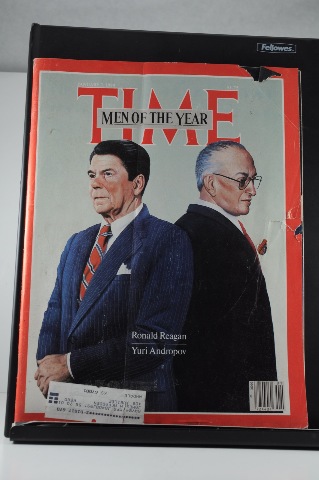 TIME Magazine Jan 2 1984 Men of the Year: Ronald Reagan Yuri Andropov