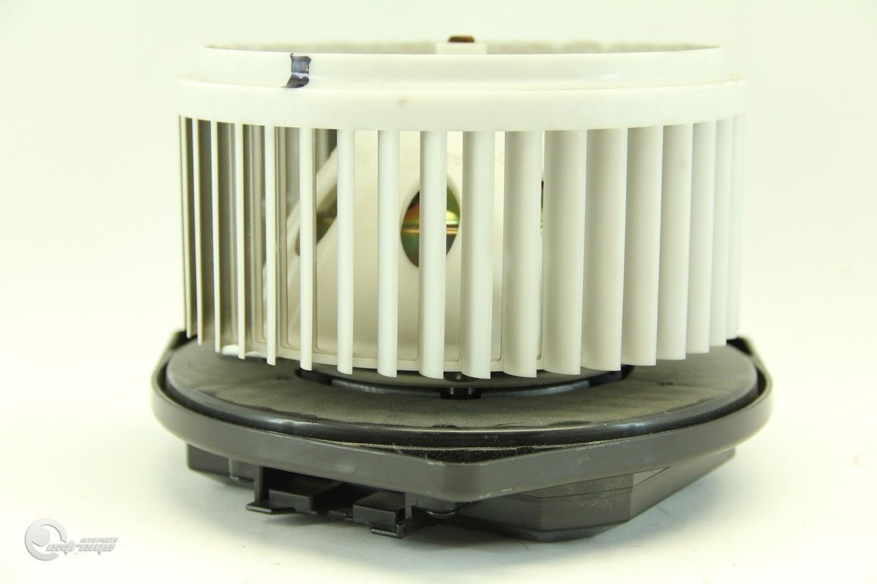 Infiniti G35 0307, Nissan 350Z 0308 Heater Blower Motor Fan 27225AM61A OEM Extreme Auto Parts