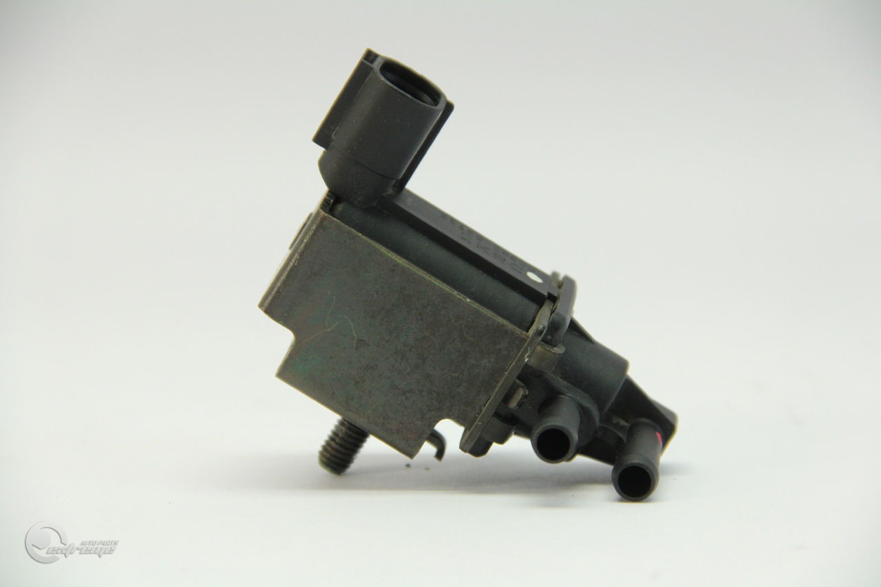 Kia Amanti 04 05 06 Vapor Purge Control Solenoid Valve 3946038650