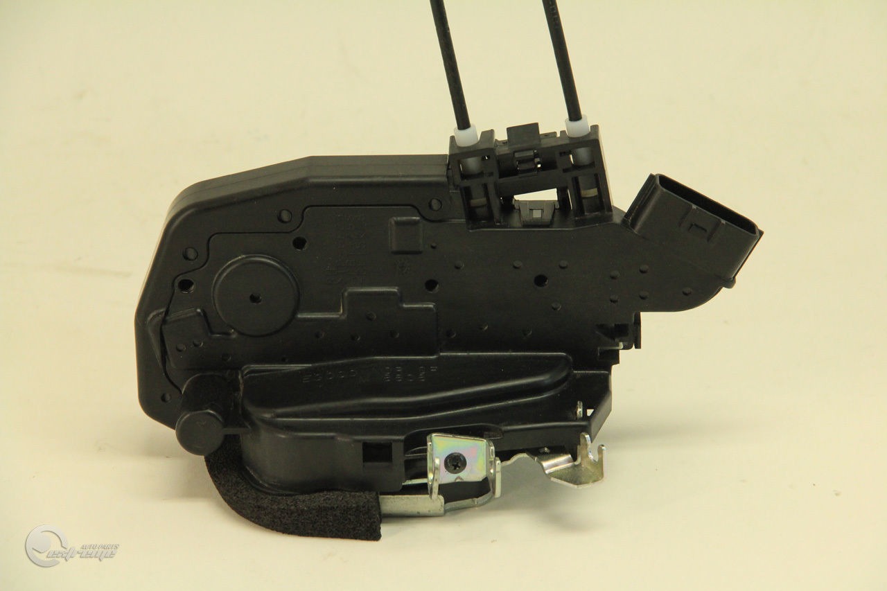 Infiniti G37 Coupe 0811 Door Lock Actuator Front Right/Pass. Side