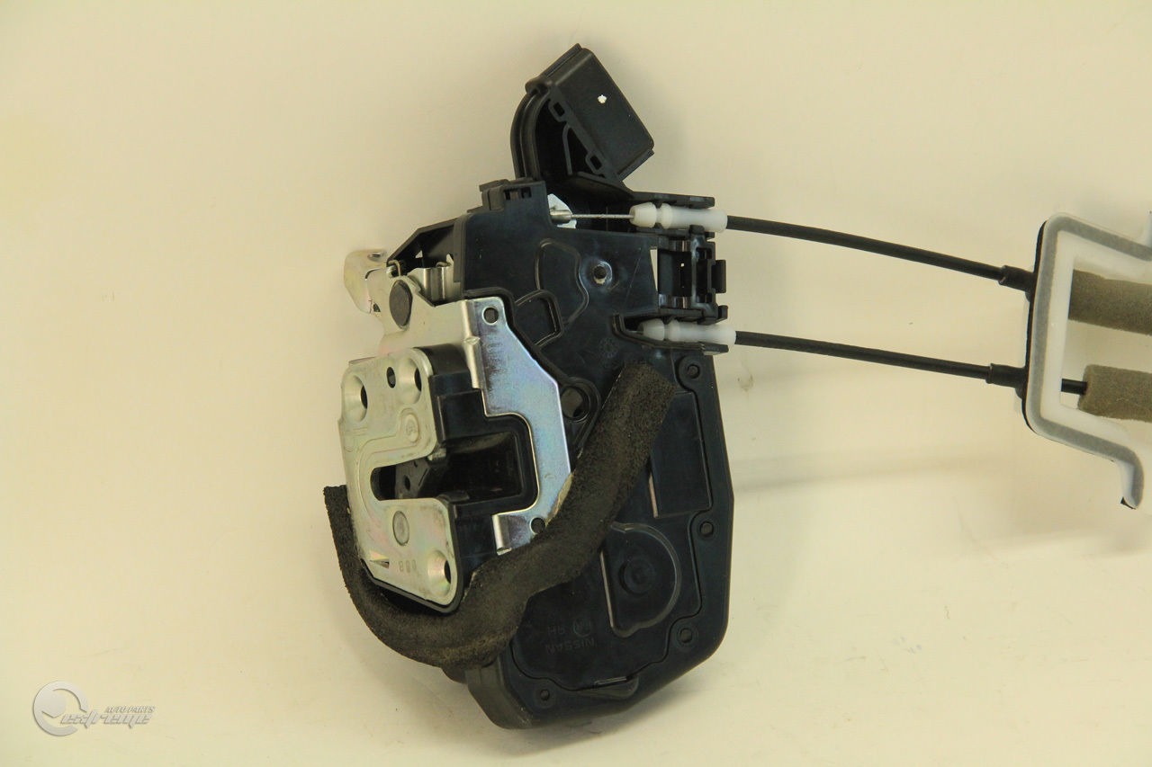 Infiniti G37 Coupe 0811 Door Lock Actuator Front Right/Pass. Side