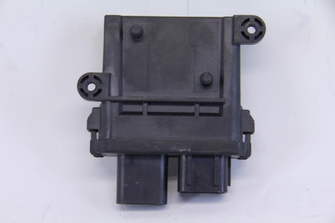 Kia Optima Air Bag Airbag Passenger Detection Sensor 88950 2T500 OEM 11